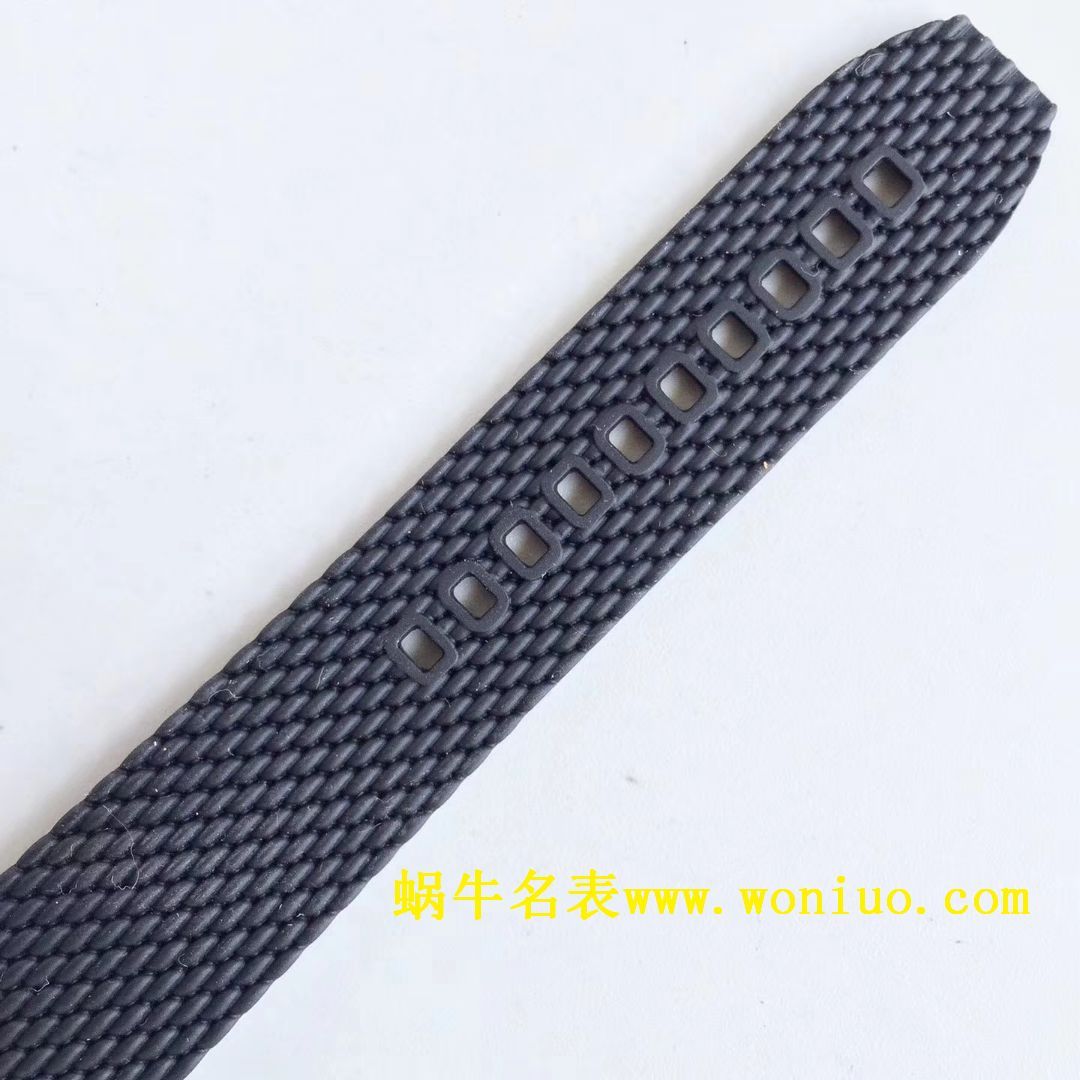 GF百年灵家族的“水鬼”－超级海洋文化二代42mm腕表四面可选 / BL085