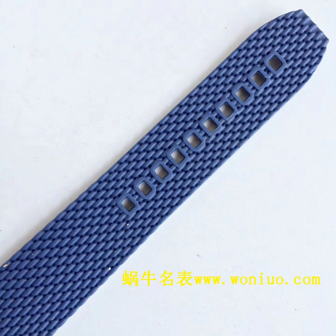 GF百年灵家族的“水鬼”－超级海洋文化二代42mm腕表四面可选 / BL085