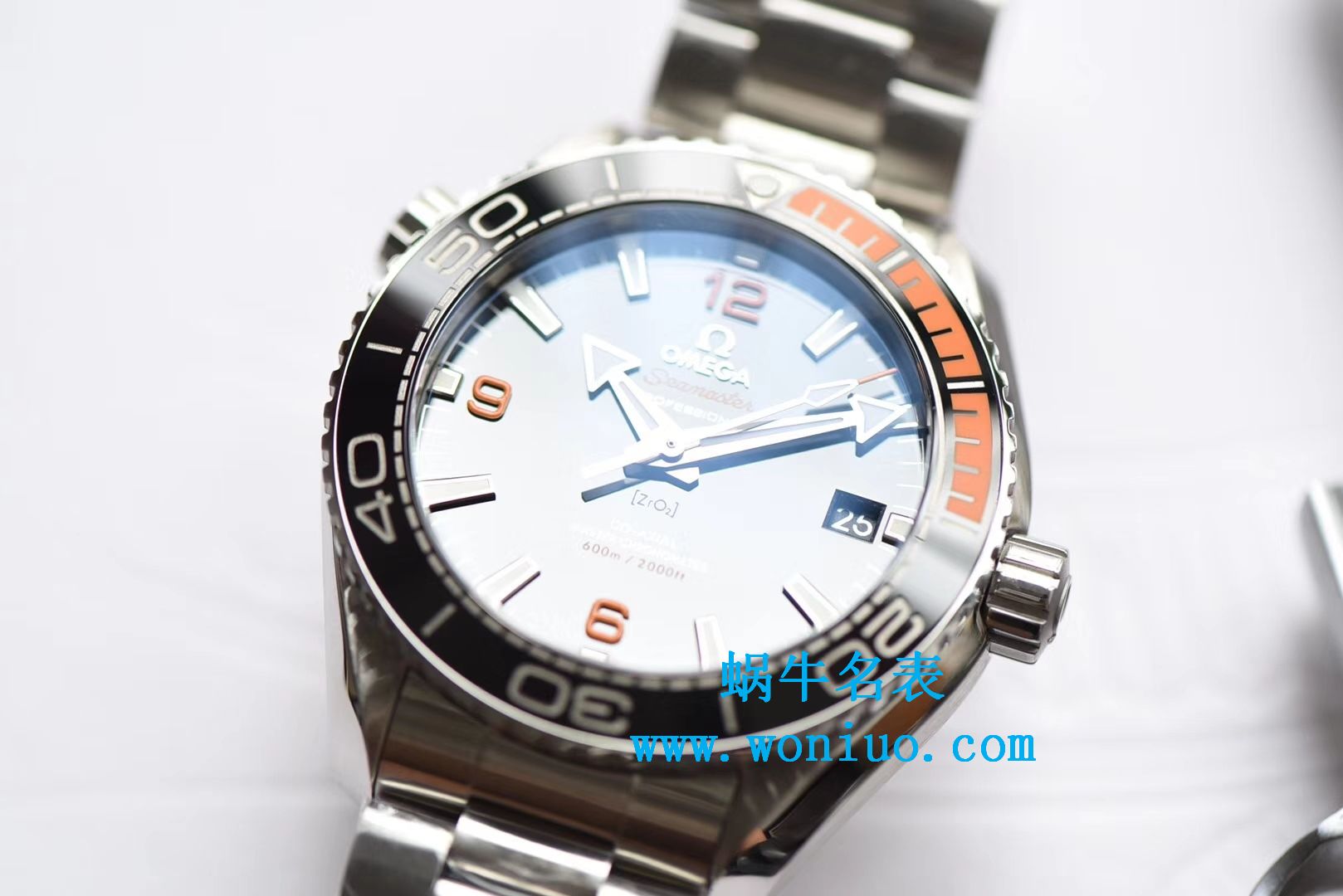   全网首发‼️3S超级海洋宇宙黑橙圈  欧米茄Seamaster海洋宇宙600米215.30.44.21.01.002腕表 / M322