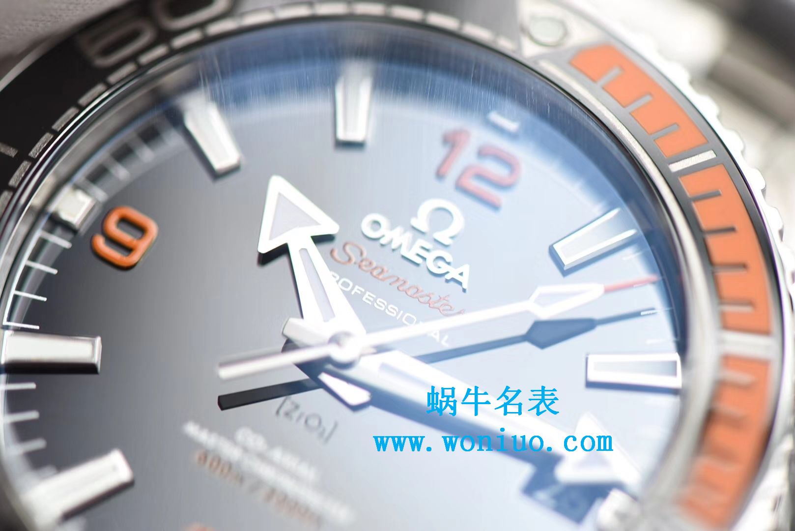   全网首发‼️3S超级海洋宇宙黑橙圈  欧米茄Seamaster海洋宇宙600米215.30.44.21.01.002腕表 / M322