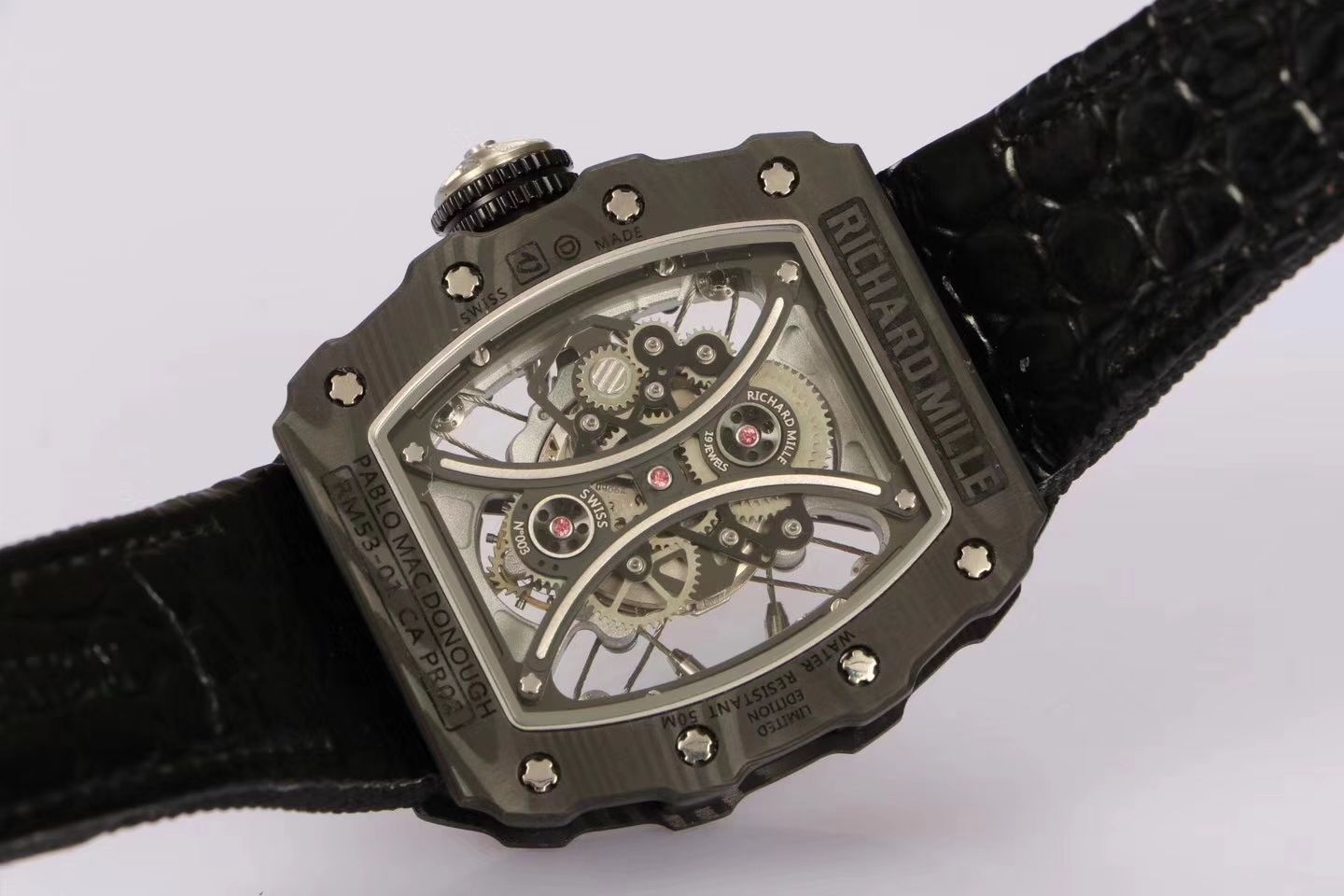   RICHARD MILLE  RM53-01 这款腕表充满动感与活力 / RM53-01
