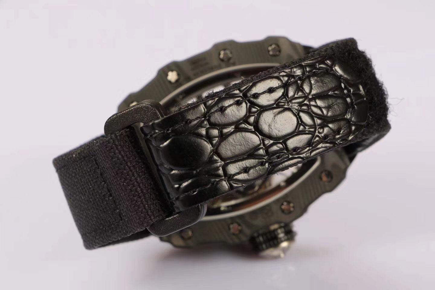   RICHARD MILLE  RM53-01 这款腕表充满动感与活力 / RM53-01