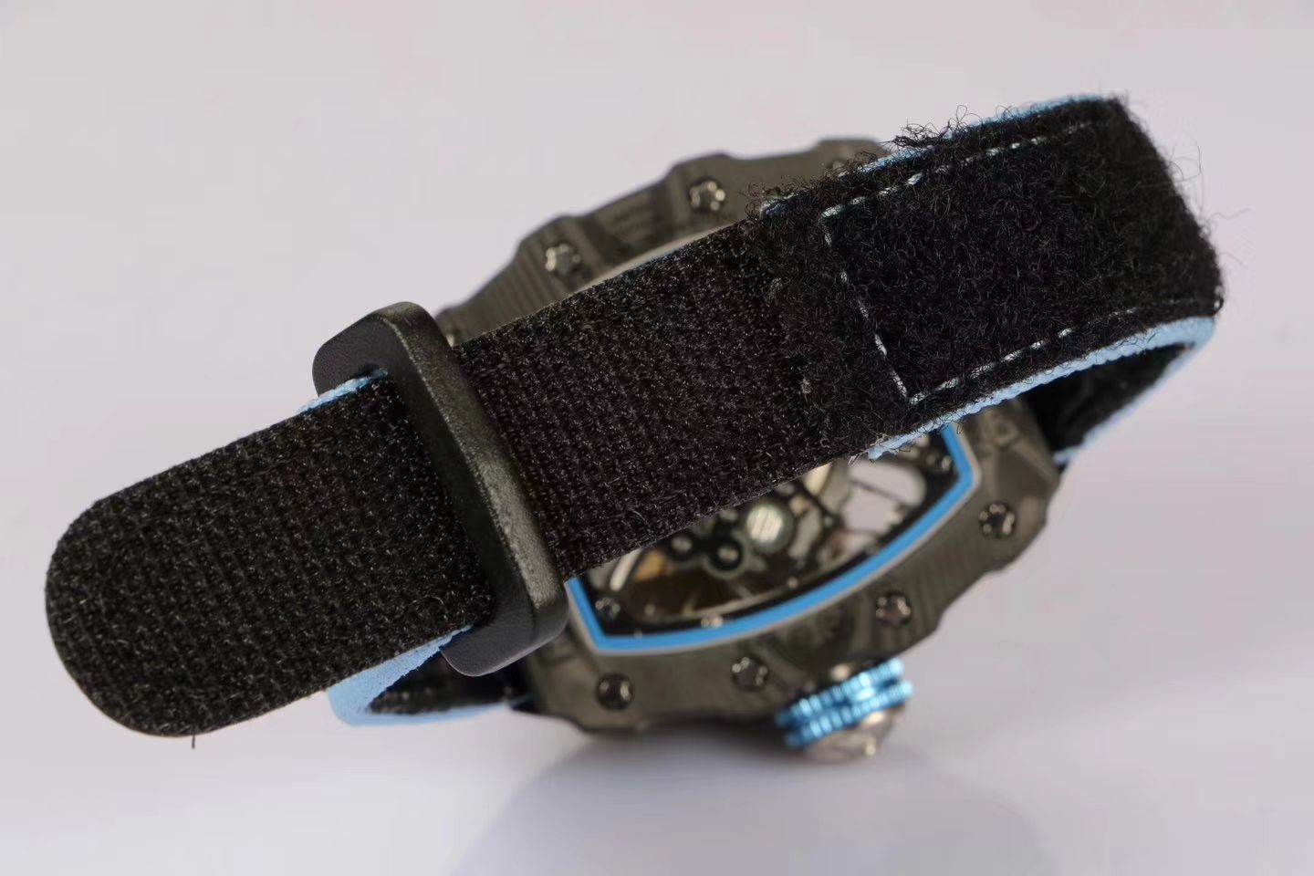   RICHARD MILLE  RM53-01 这款腕表充满动感与活力 / RM53-01