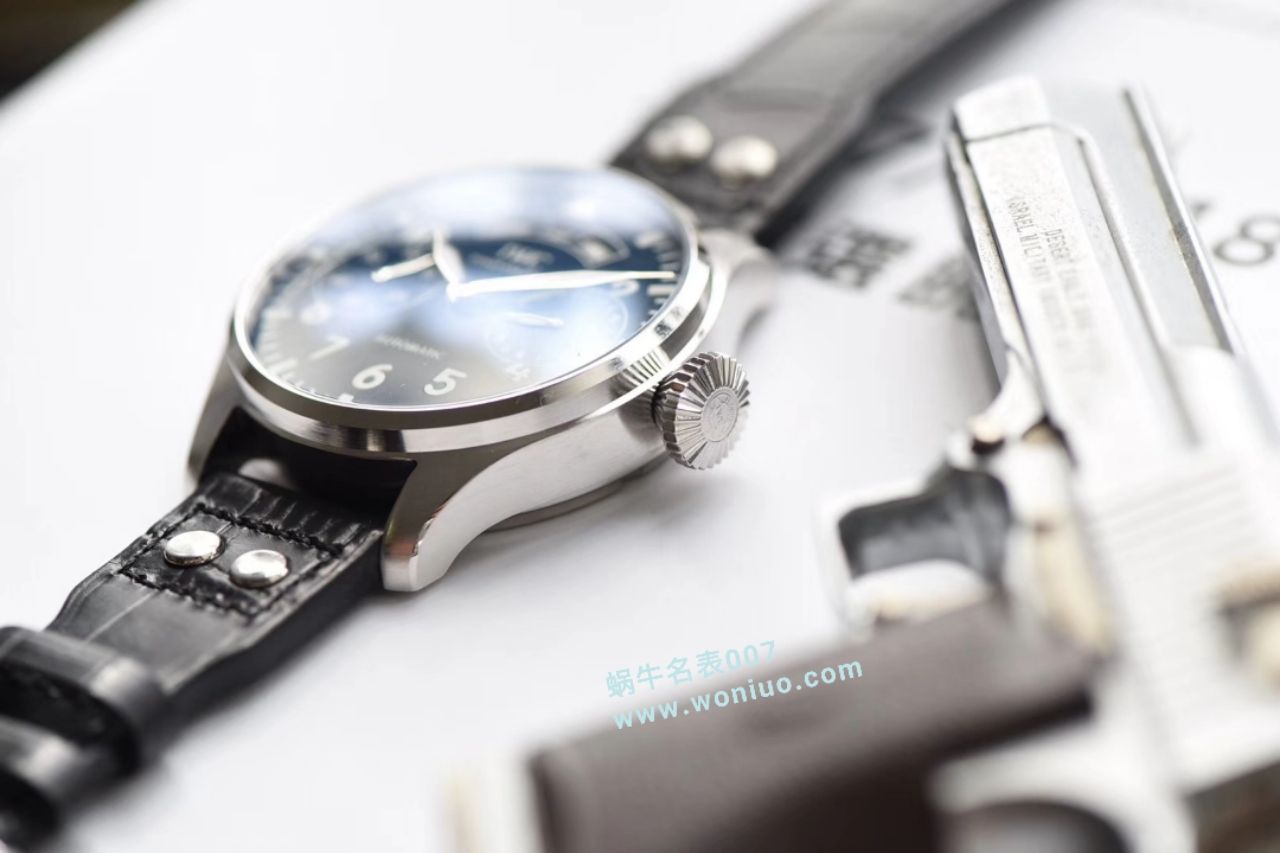   YL  IWC万国表 大型飞行员年历腕表“小王子”特别版系列IW502703腕表(小王子) / WG297
