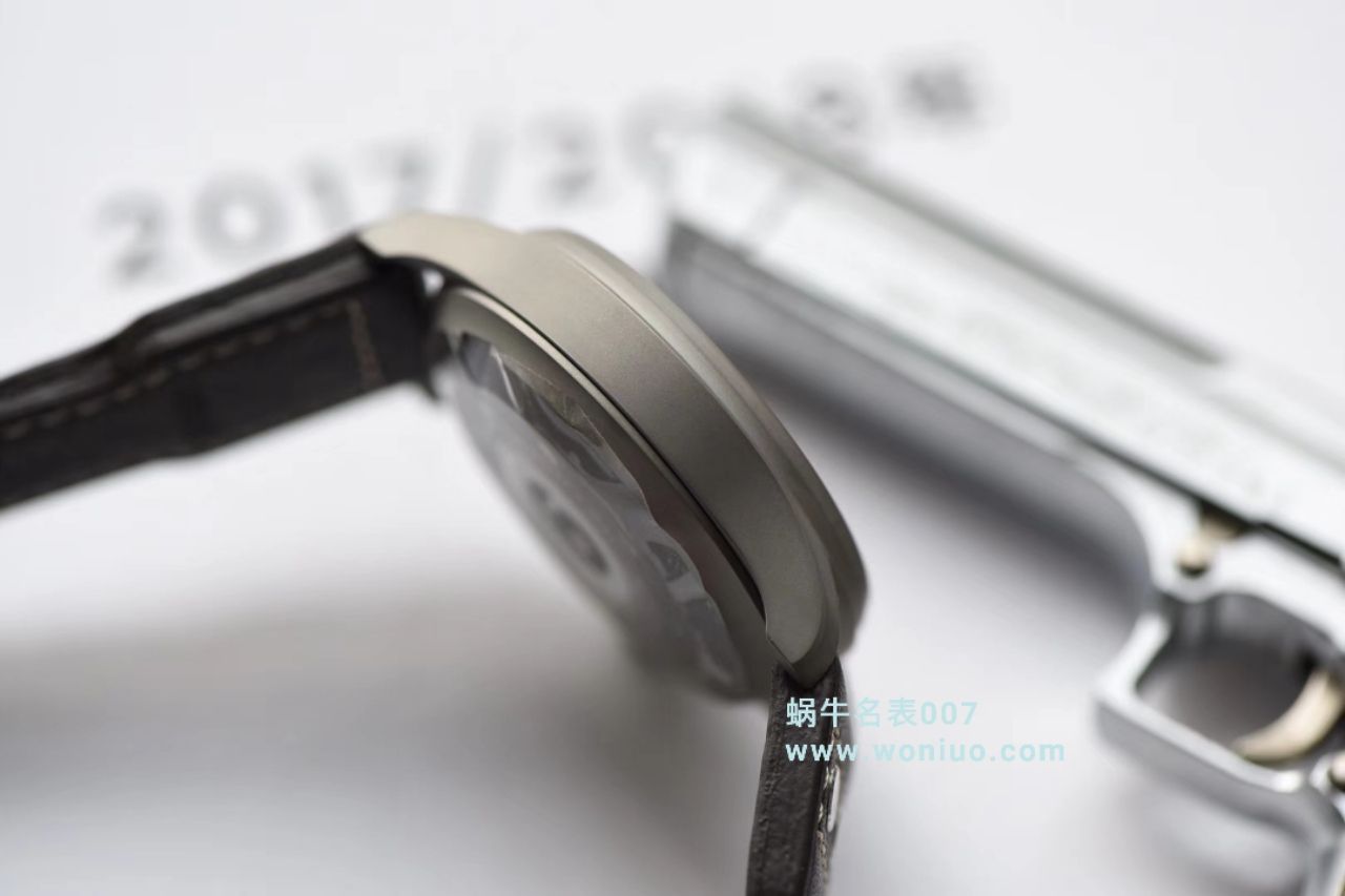 YL最新力作 腕表型号:IW501004)万国IWC这款大型飞行员传承腕表 / WG321 YL最新力作 腕表型号:IW501004)万国IWC这款大型飞行员传承腕表 / WG321