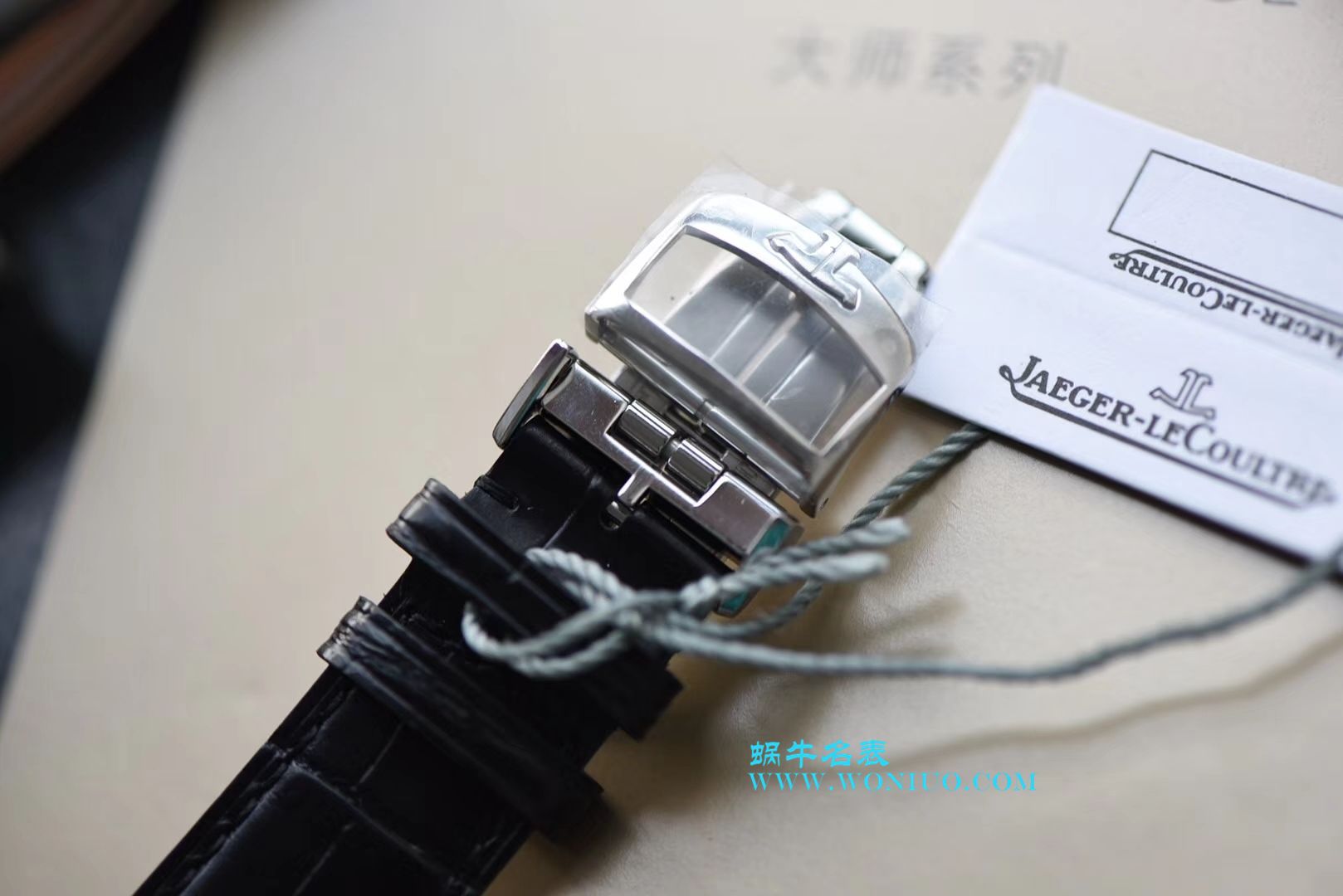 ZF  厚积“薄”发 年度大作   ZF新品，积家月相大师系列1368470《黑面》、Q1368420《白面》腕表 / JJ122