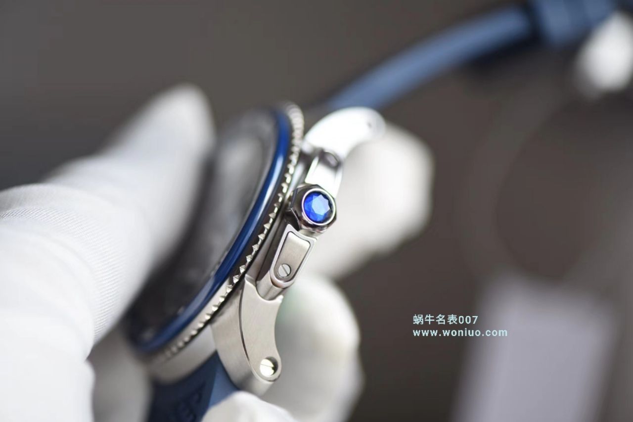   JF  卡地亚卡历博/卡利博CALIBRE DE CARTIER 系列WSCA0011腕表 / KDY091
