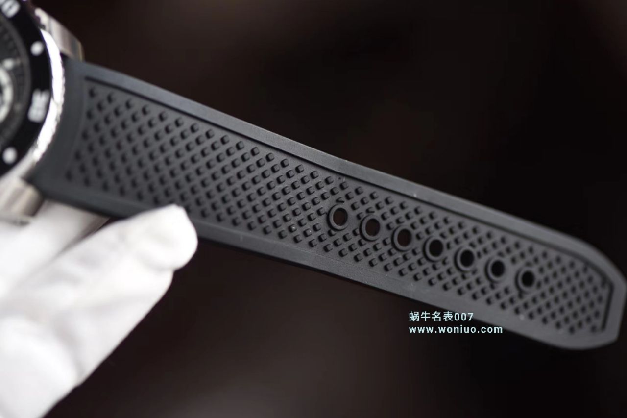    JF厂卡地亚卡历博/卡利博CALIBRE DE CARTIER 系列WSCA0006腕表 / K071