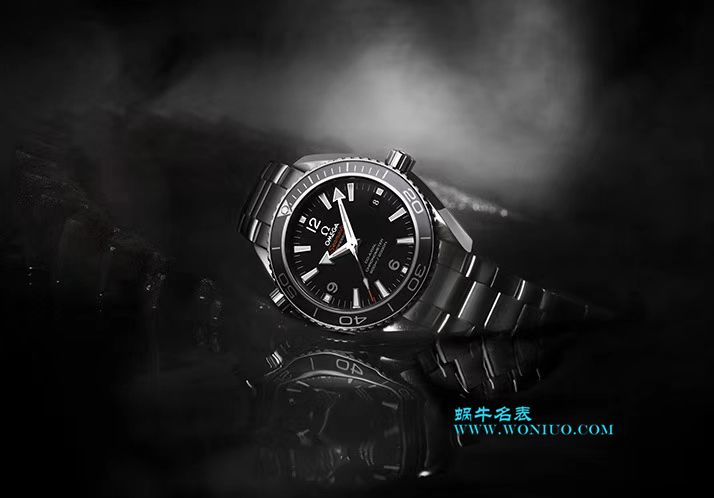 VS欧米茄海马 海洋宇宙600米232.30.42.21.01.003腕表 / M336