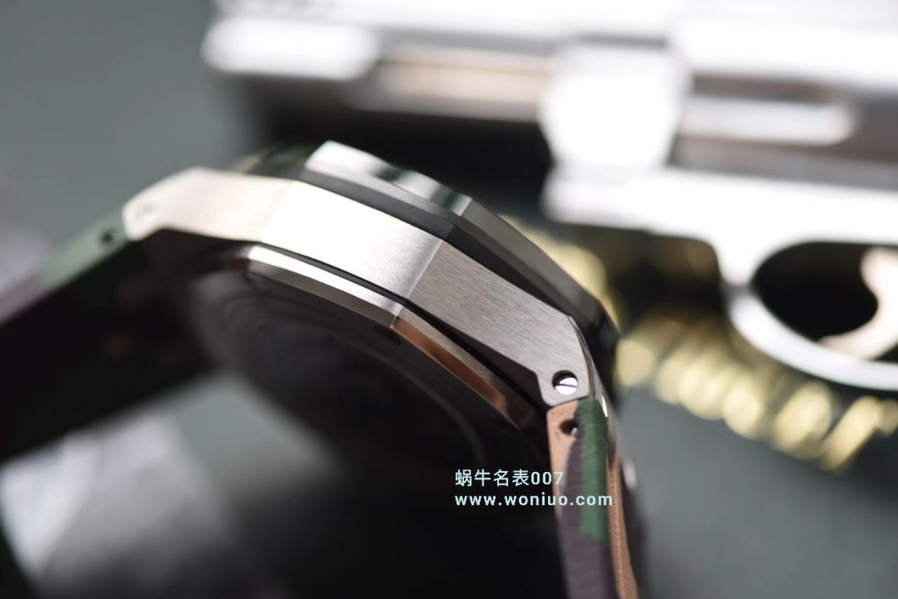   JF  爱彼皇家橡树离岸型系列26400SO.OO.A054CA.01腕表 / AP136