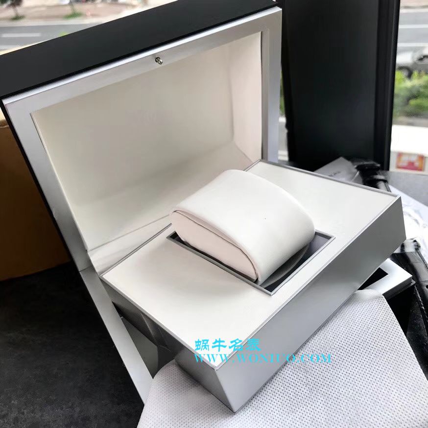 专柜原单  IWC万国表柏涛菲诺系列IW356501、IW356502、IW356519、IW356518、IW356517男士腕表 / WG167   专柜原单  IWC万国表柏涛菲诺系列IW356501、IW356502、IW356519、IW356518、IW356517男士腕表 / WG167