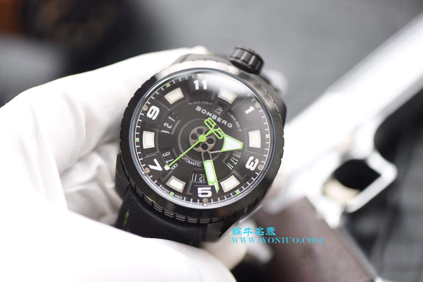BB FACTORY 巧思之作  一表两用 奇思妙构  BBF出品BOMBERG BOLD系列腕表劲酷登场， / BB002