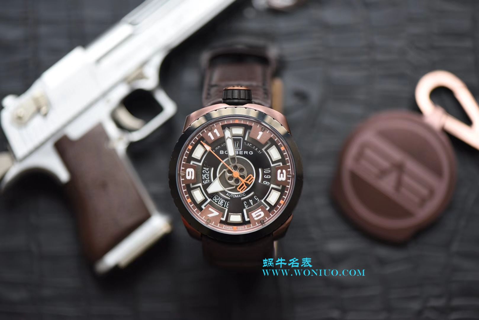BB FACTORY 巧思之作  一表两用 奇思妙构  BBF出品BOMBERG BOLD系列腕表劲酷登场， / BB002