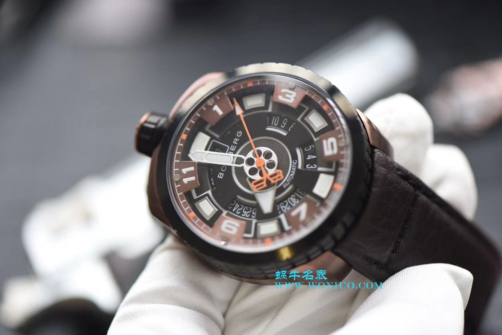 BB FACTORY 巧思之作  一表两用 奇思妙构  BBF出品BOMBERG BOLD系列腕表劲酷登场， / BB002