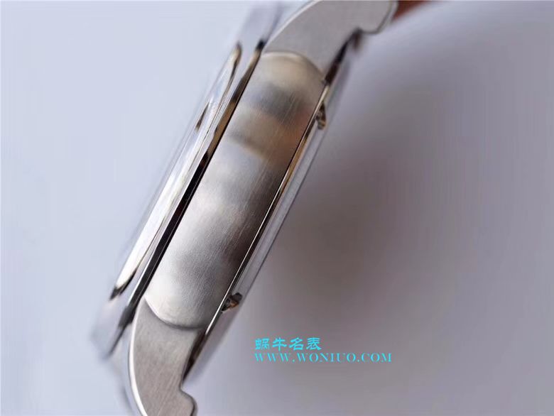 罗杰杜彼致敬系列真双陀飞轮 行业唯一一款搭载双飞轮的腕表 / LJ022