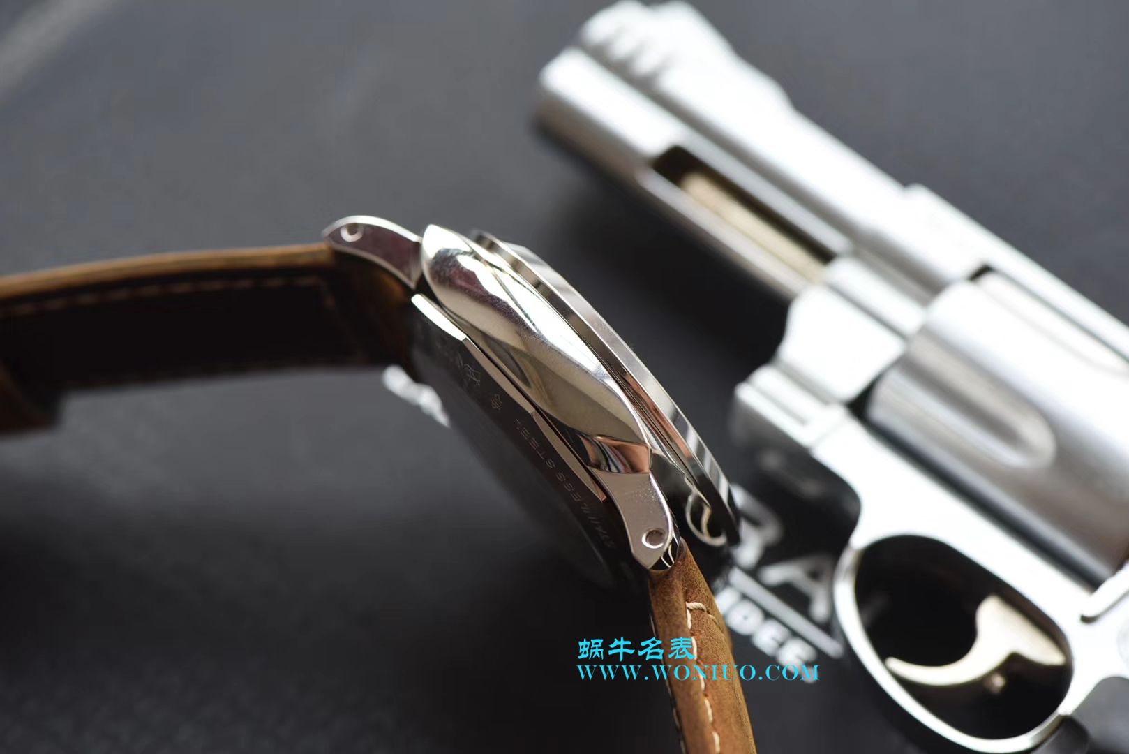   XF  沛纳海PAM1523 42MM 女款和 PAM1499 44MM男款情侣手表 / PAM1499