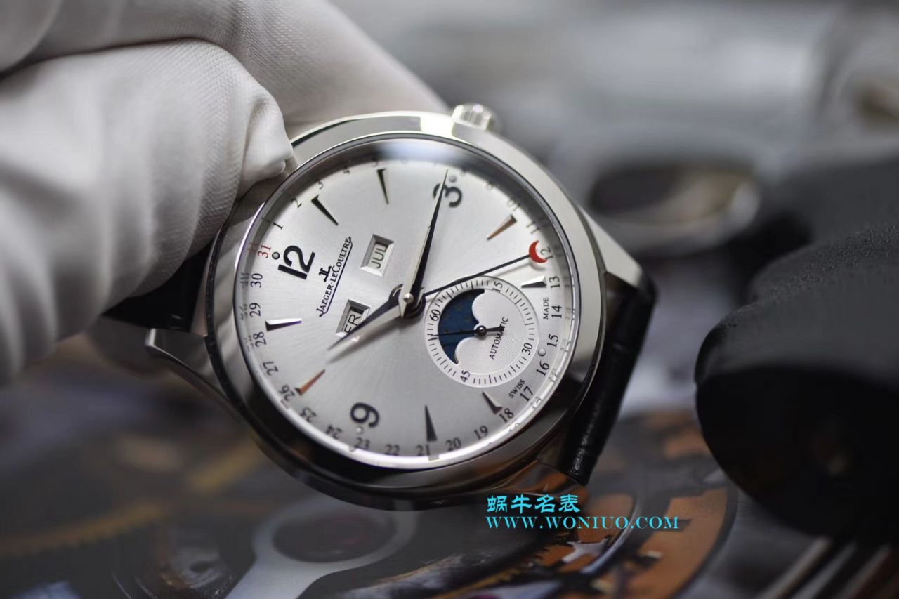   OM  积家大师系列Q1558420多功能月相腕表 / JJ112