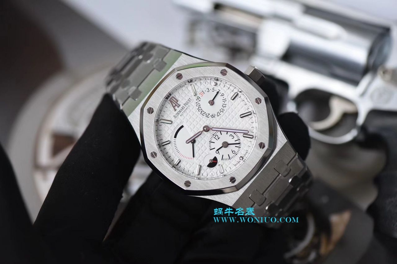   TWA  爱彼皇家橡树系列26120ST.OO.1220ST.02腕表蓝面、26120ST.OO.1220ST.01白、26120ST.OO.1220ST.03黑 / AP138