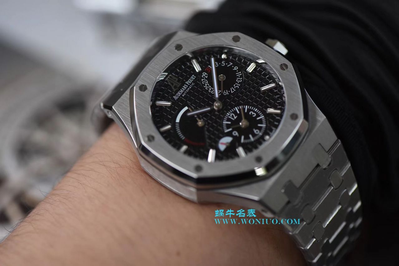   TWA  爱彼皇家橡树系列26120ST.OO.1220ST.02腕表蓝面、26120ST.OO.1220ST.01白、26120ST.OO.1220ST.03黑 / AP138