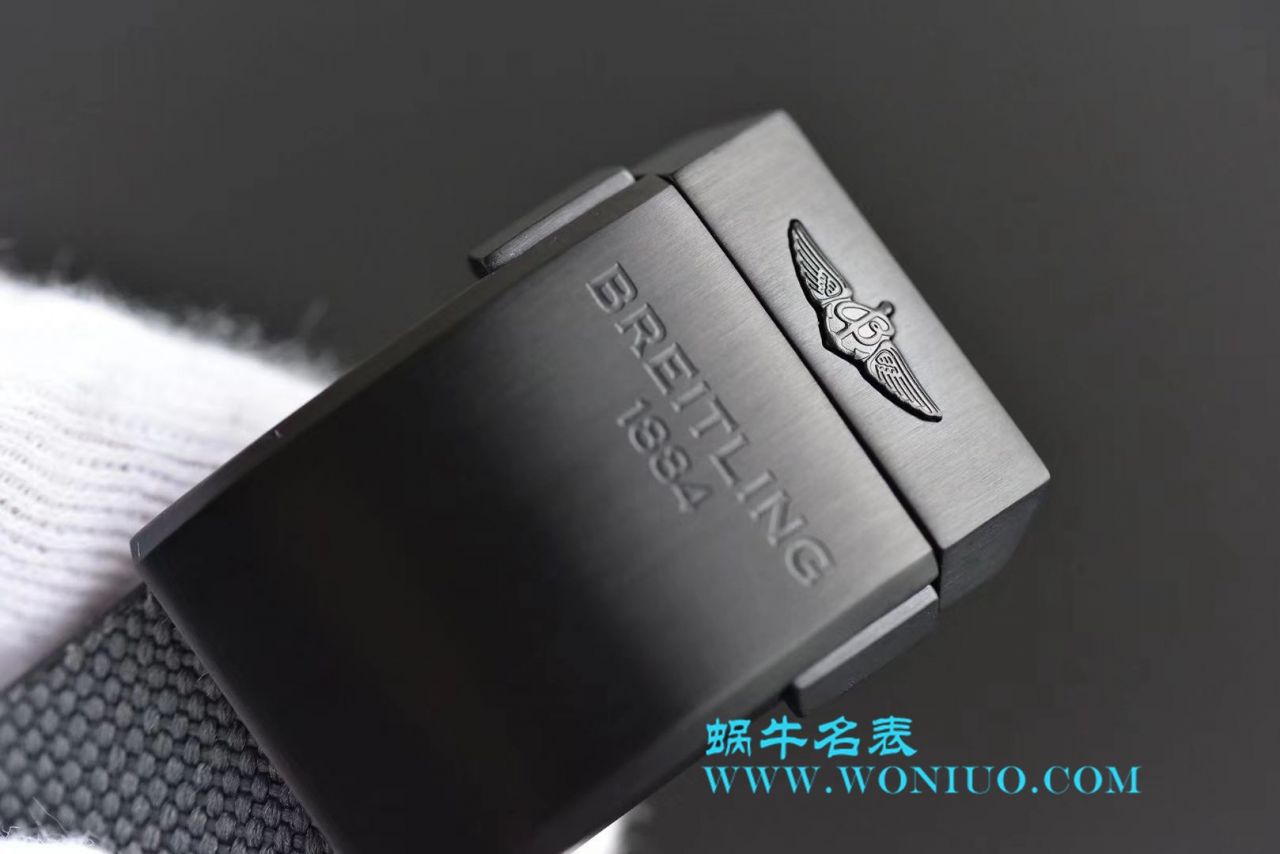 GF百年灵机械计时系列MB0111C3|BE35|253S|M20DSA.2腕表 / BL091