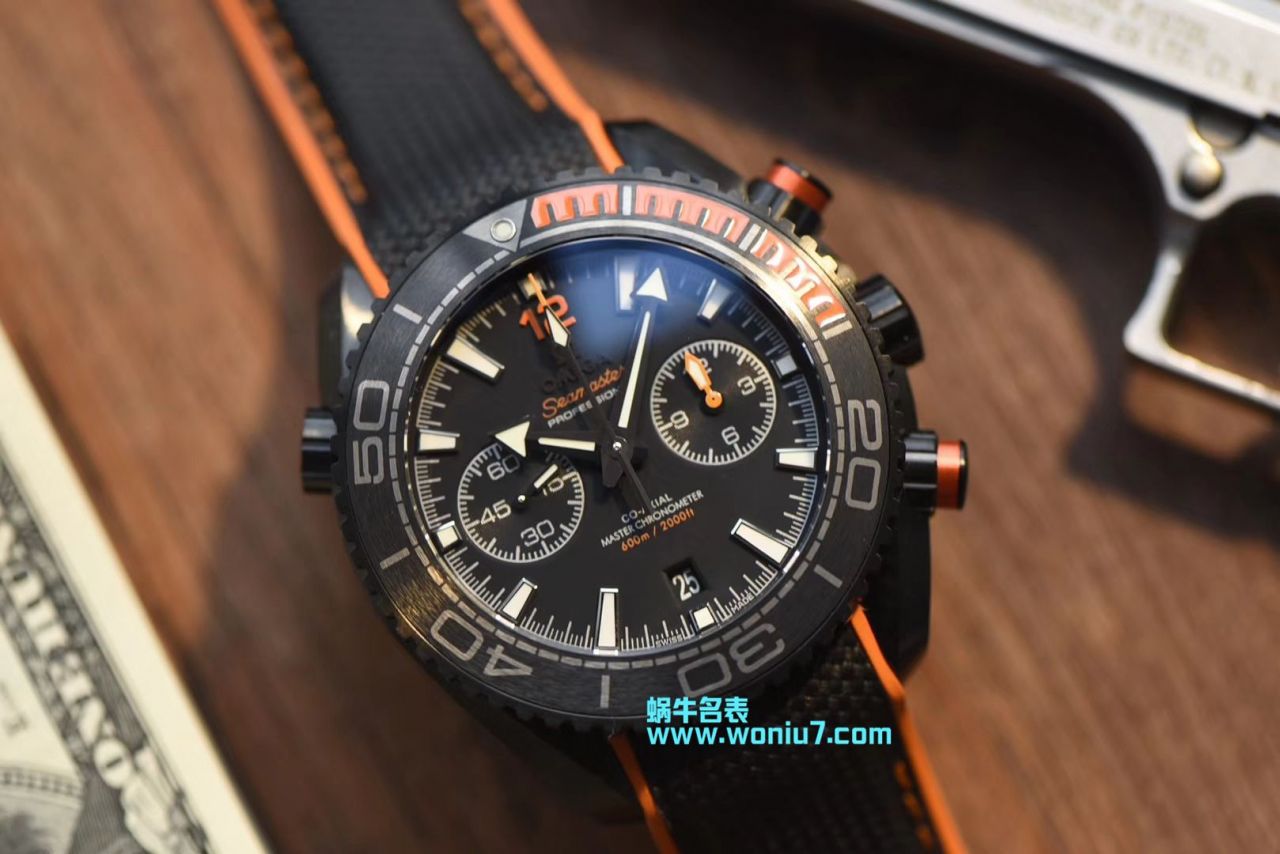OM欧米茄海马海洋宇宙600米215.92.46.51.01.001腕表 / M319