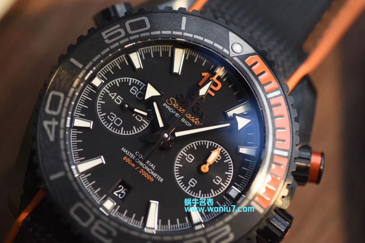 OM欧米茄海马海洋宇宙600米215.92.46.51.01.001腕表 / M319
