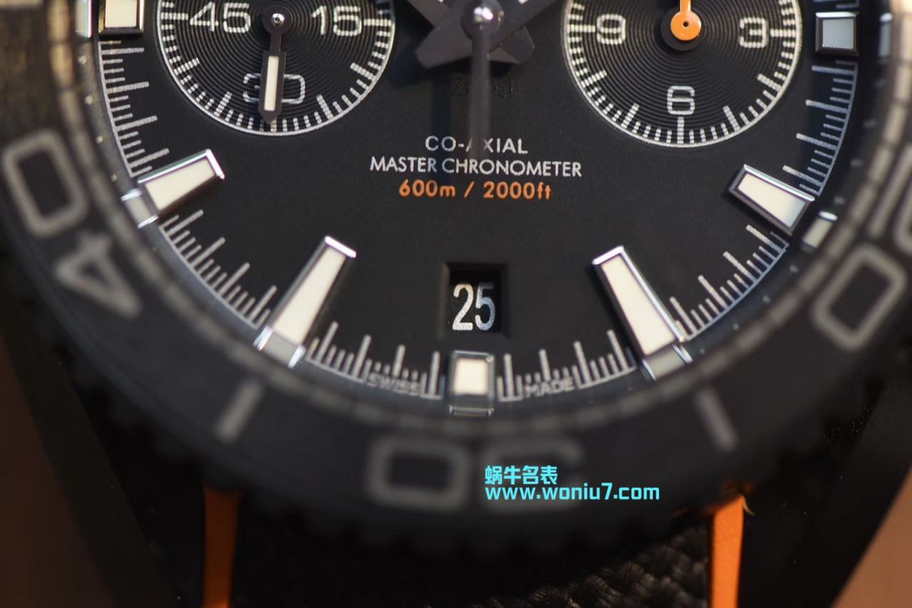OM欧米茄海马海洋宇宙600米215.92.46.51.01.001腕表 / M319