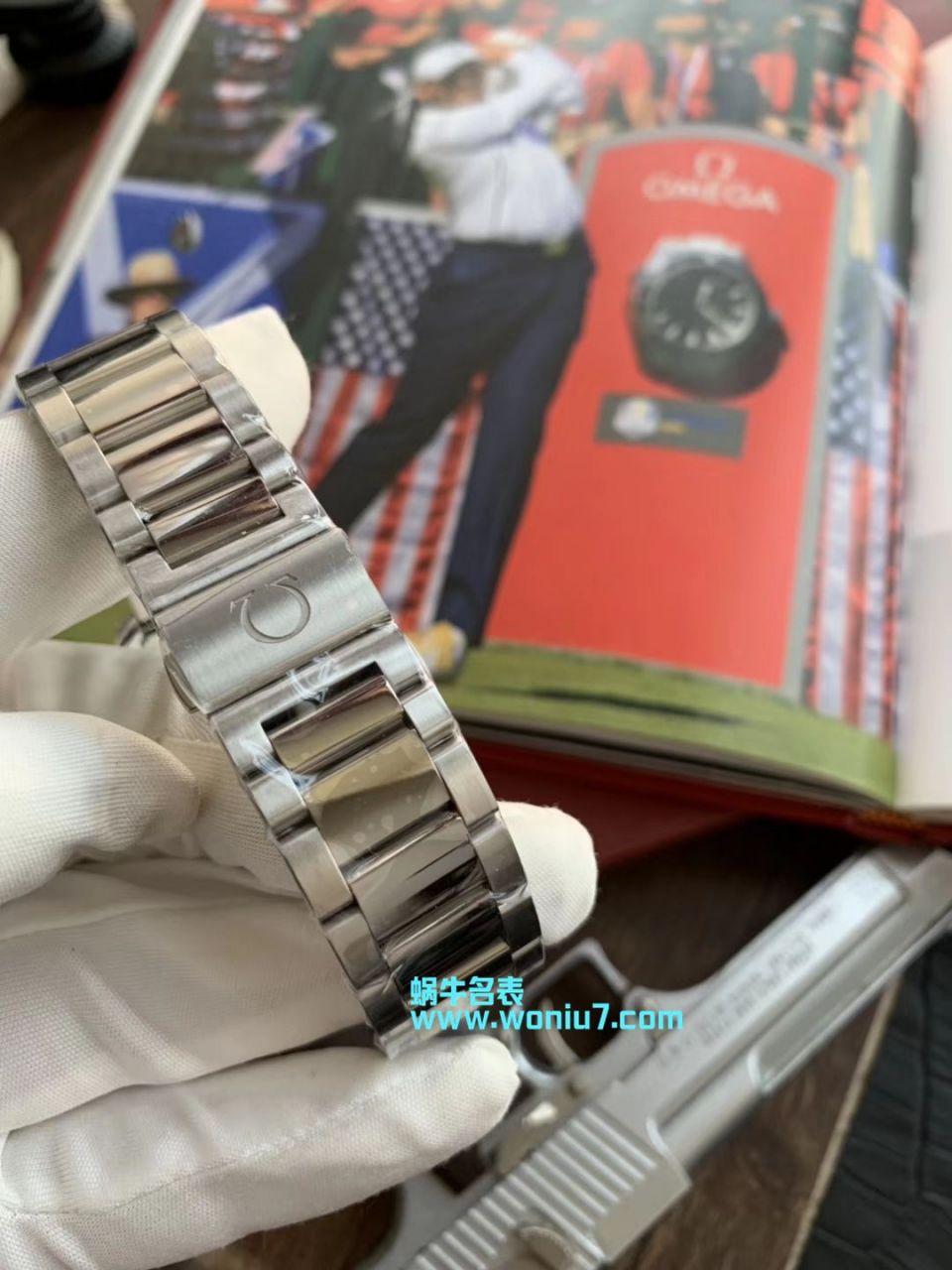  VS  欧米茄海马系列Aqua Terra“莱德杯”高尔夫231.10.42.21.02.005限量版腕表 / M358