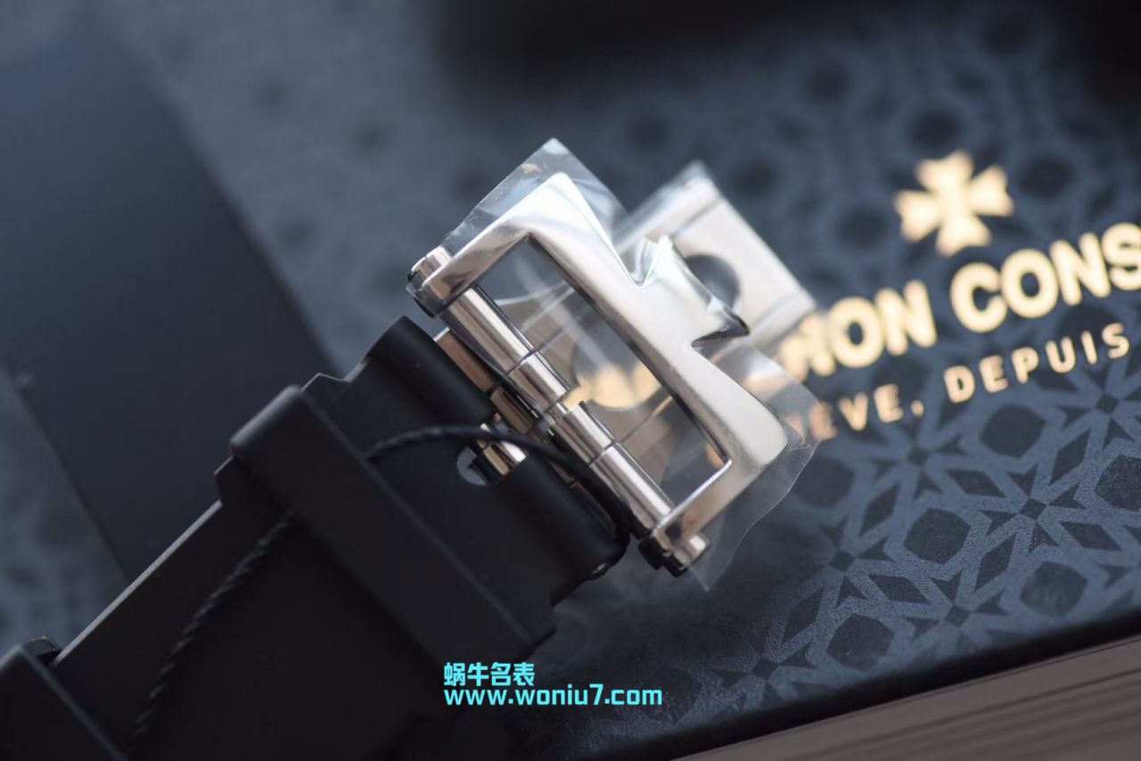   TWA  江诗丹顿纵横四海系列47450/000W-9511腕表 / JS189