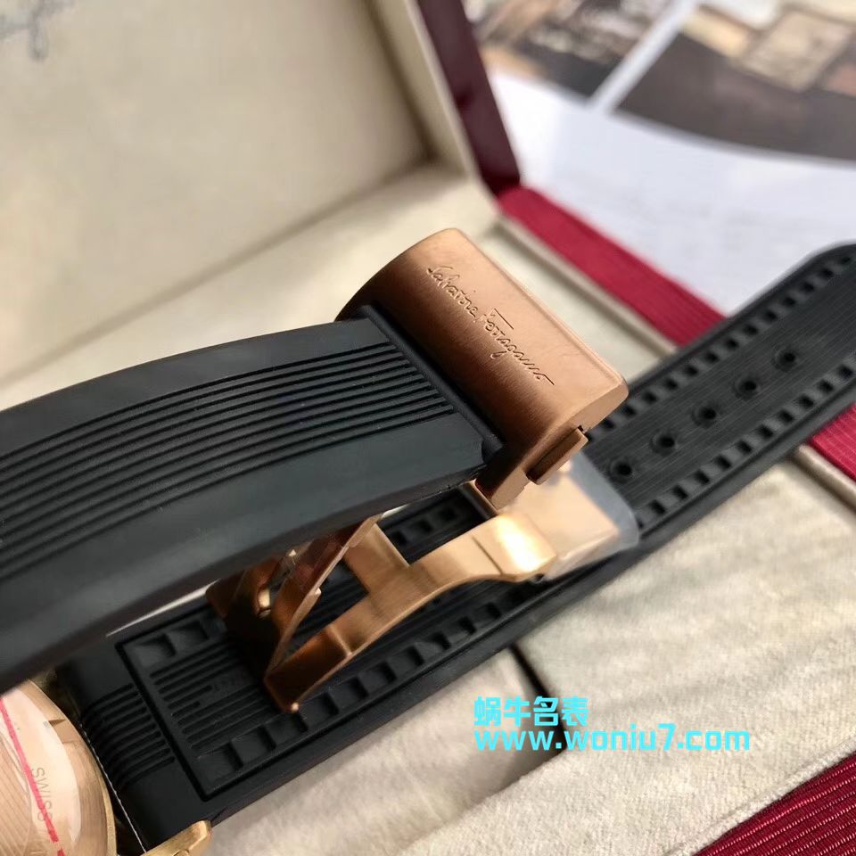   原单  FERRAGAMO 1898 SPORT 菲拉格慕专柜同步上市 / FEL05