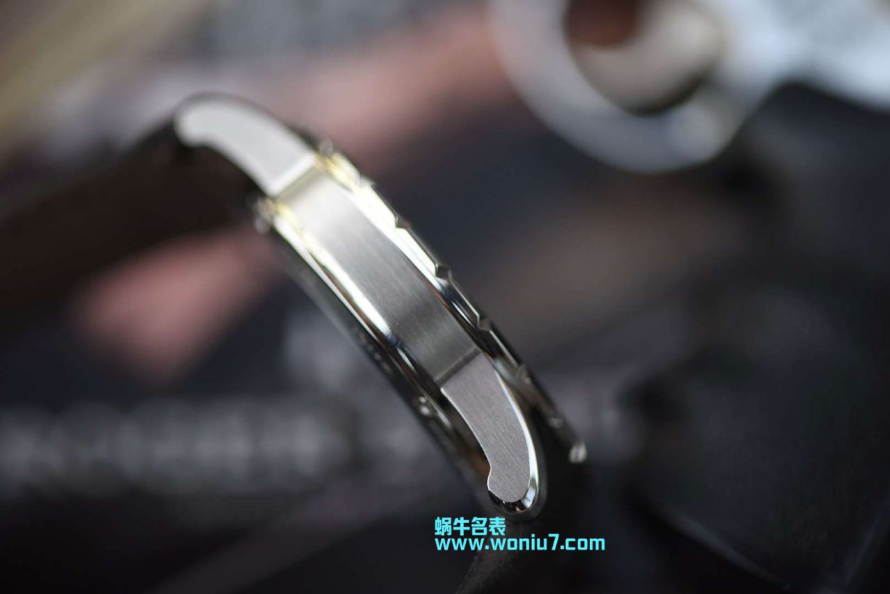   RD  罗杰杜彼EXCALIBUR（王者系列）系列RDDBEX0500腕表 / LJ027