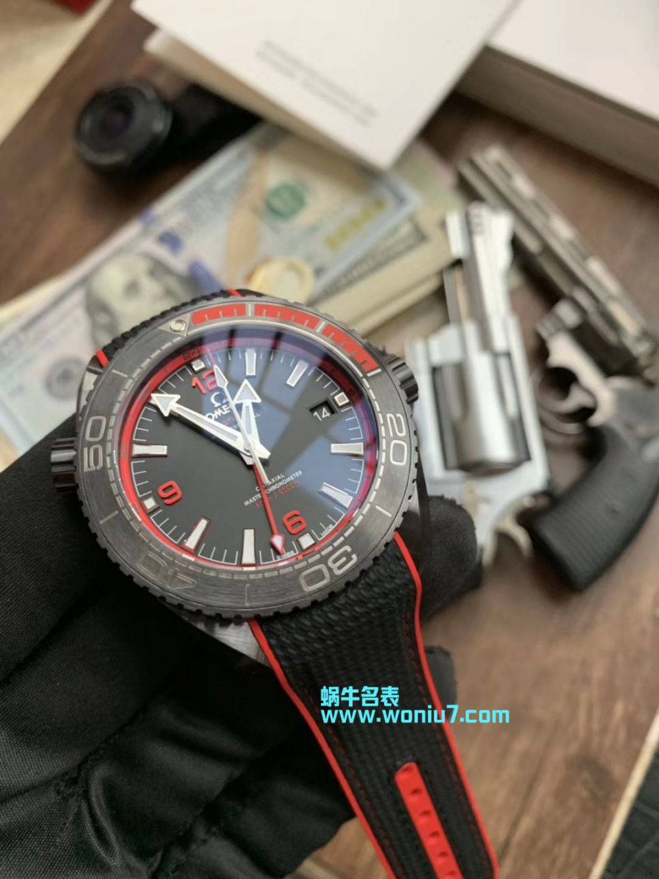 VS欧米茄全黑陶瓷海洋宇宙600米 “深海之黑”  215.92.46.22.01.001腕表 / M370