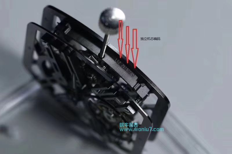   JB精  法穆兰NEW SARATOGE系列V 45 T SQT CARBONE陀飞轮腕表 / FL030