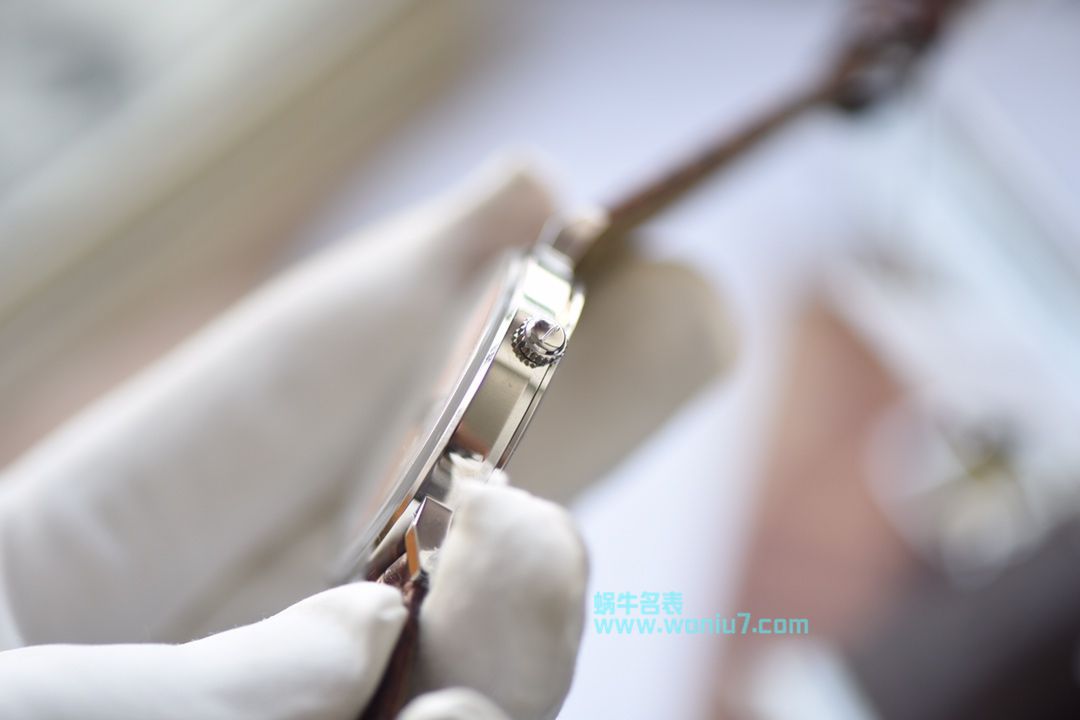   FK  尊皇六分仪系类系列 SXA1.6.096.21腕表 / ZJ02