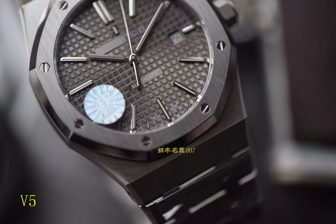   JF  爱彼皇家橡树系列15400ST.OO.1220ST.04腕表 / AP129