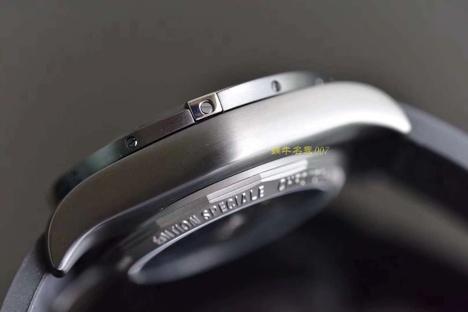 GF百年灵机械计时系列MB0111C3|BE35|253S|M20DSA.2腕表 / BL091