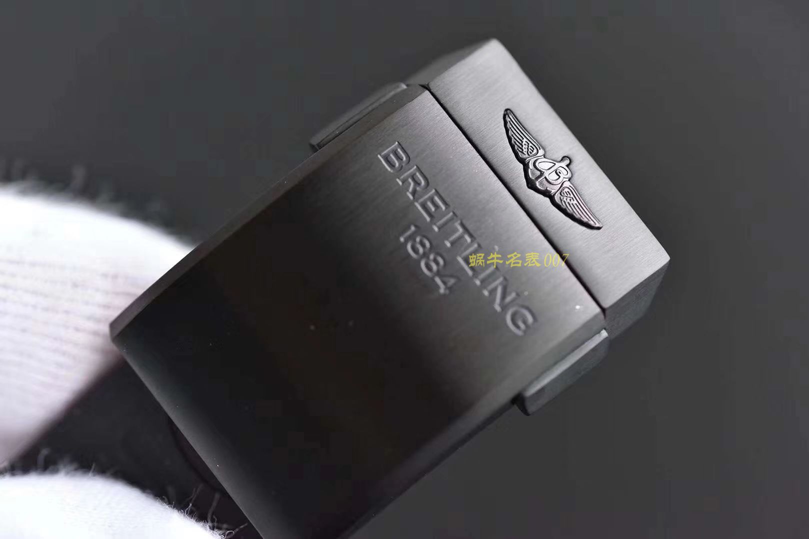 GF百年灵机械计时系列MB0111C3|BE35|253S|M20DSA.2腕表 / BL091