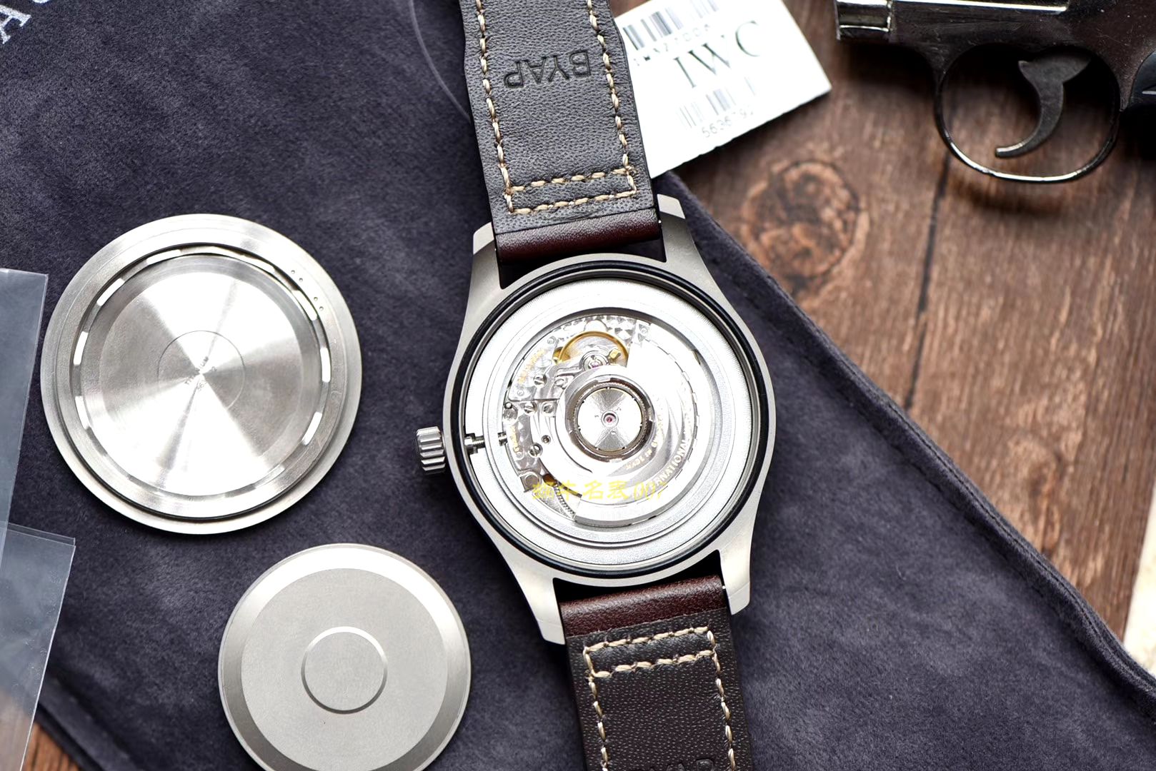 IWC万国表飞行员系列IW327006腕表  M+马克十八   / M186