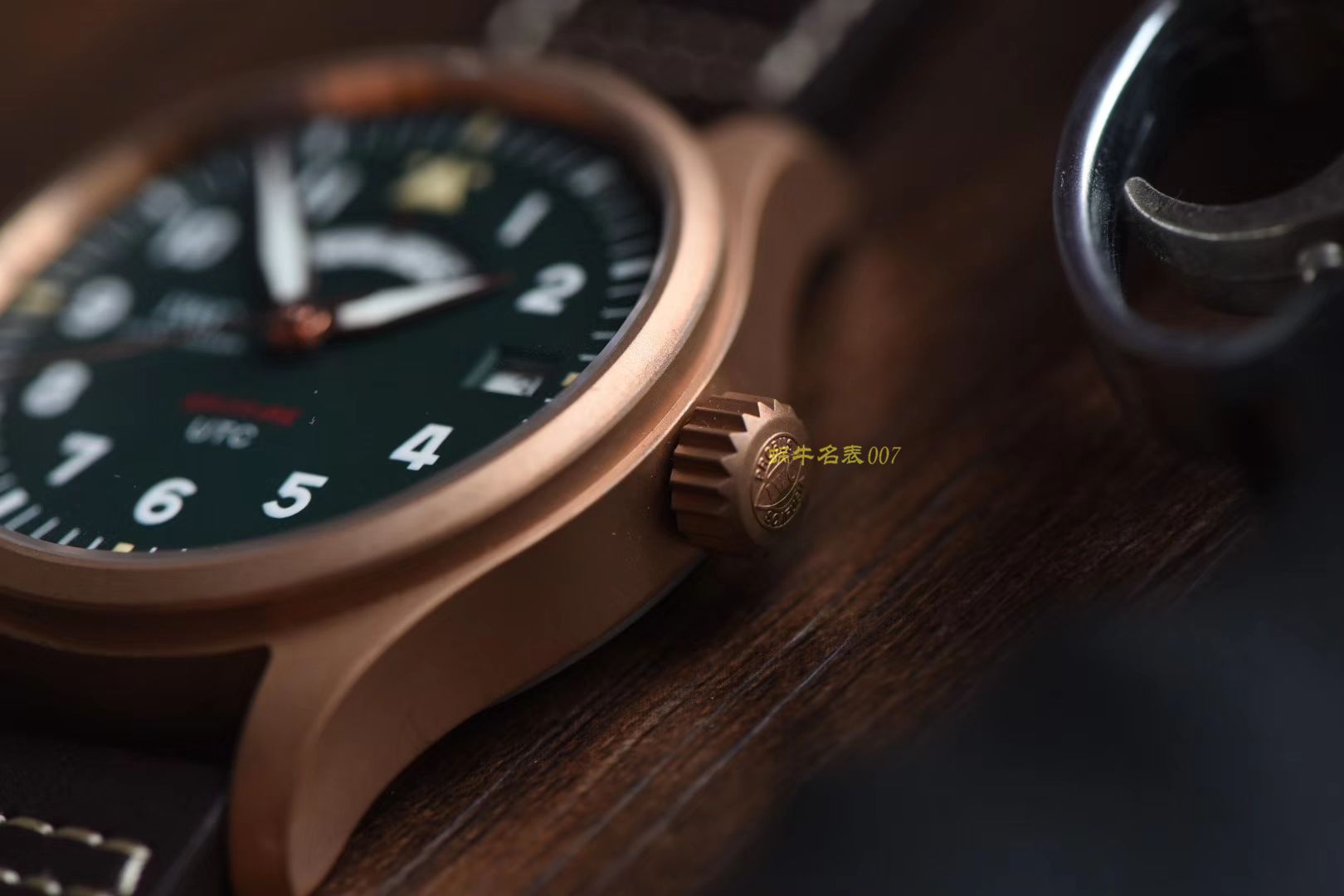   XF  IWC万国表飞行员系列IW327101腕表，青铜喷火战机飞行员 / WG187