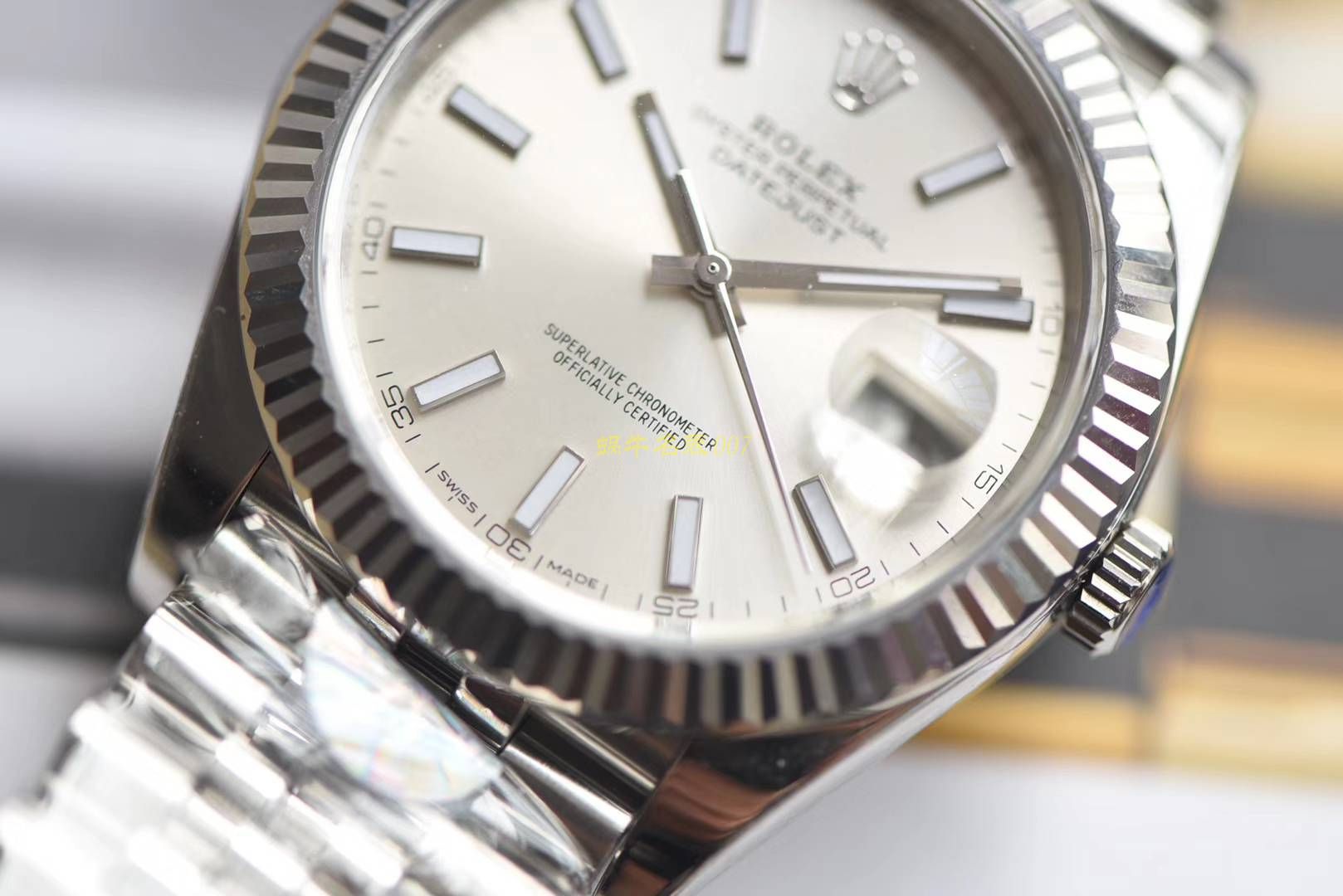   AR  劳力士日志型DATEJUST系列116334银盘腕表 / R267