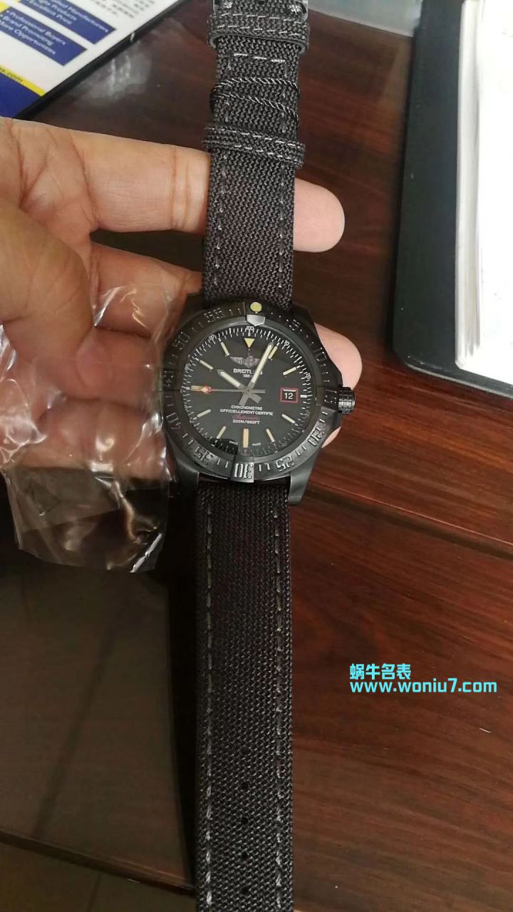 视频评测专柜原单百年灵复仇者黑鸟  百年灵机械计时系列V1731110/BD74/109W/M20BASA.1腕表 / BL093