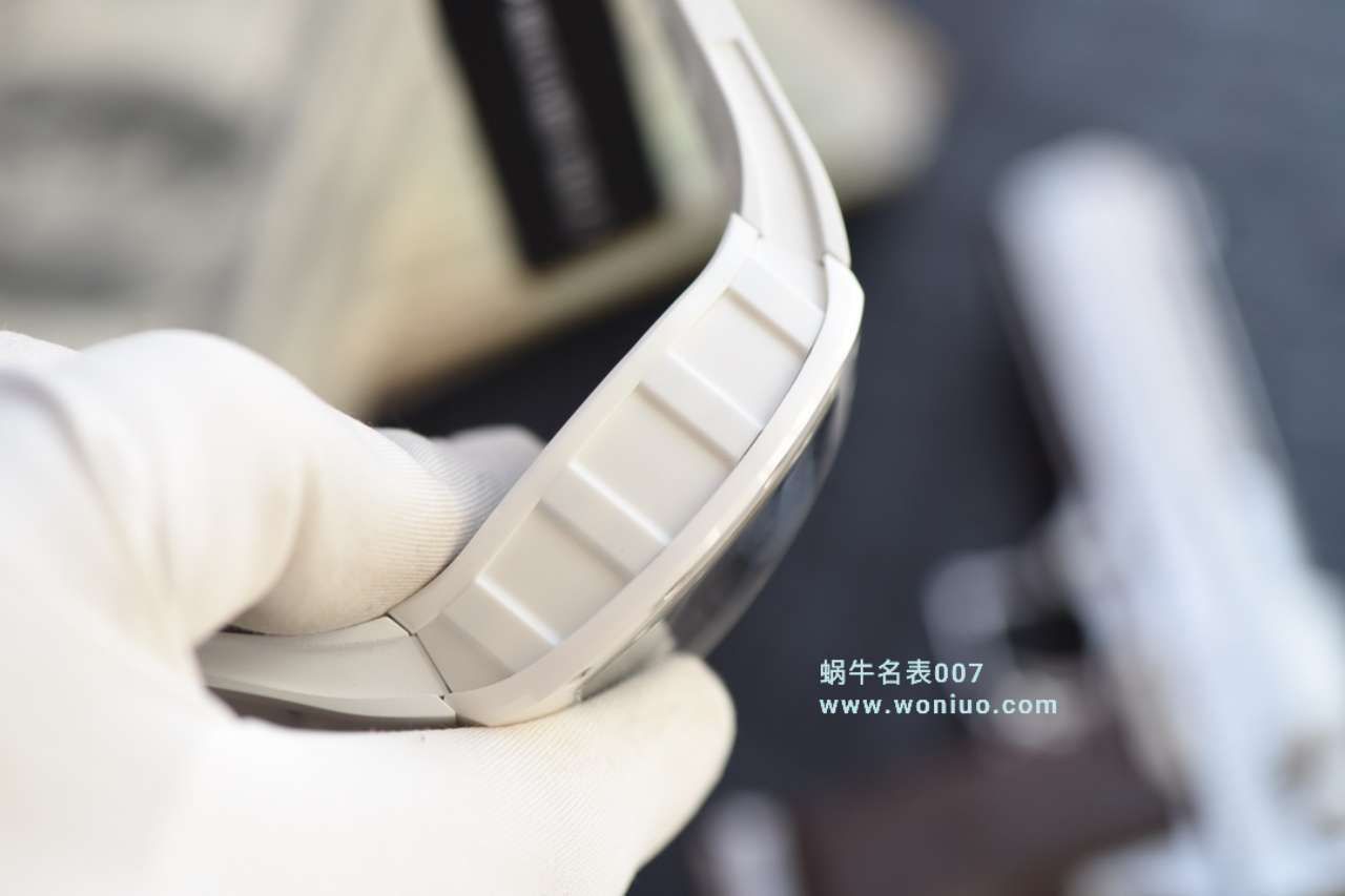 视频评测KV台湾厂最新巨作！RICHARD MILLE理查德米勒RM055白陶瓷白面橡胶带新款 / RM 055MM