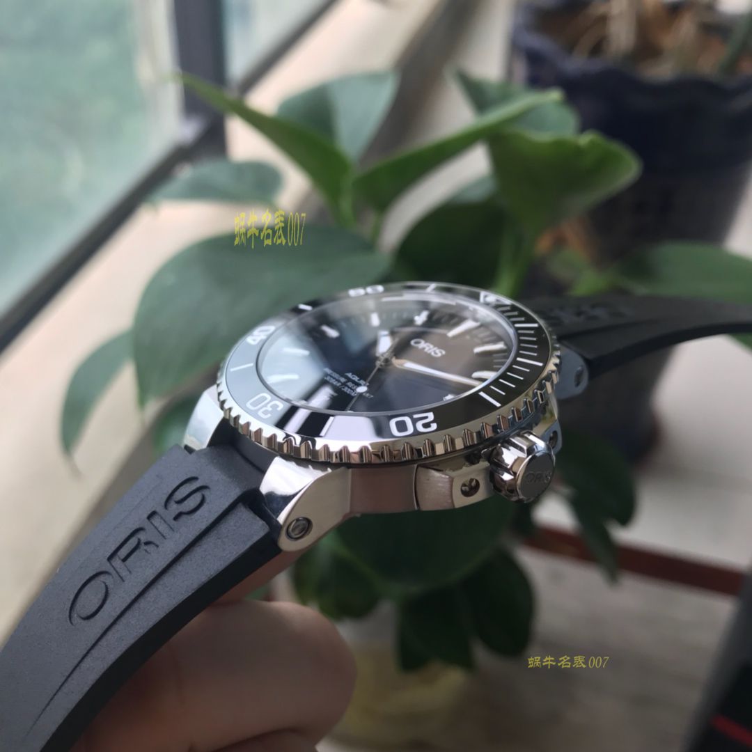   渠道原单，多面可选  豪利时潜水系列01 733 7730 4159-07 4 24 64EB腕表 / OB006