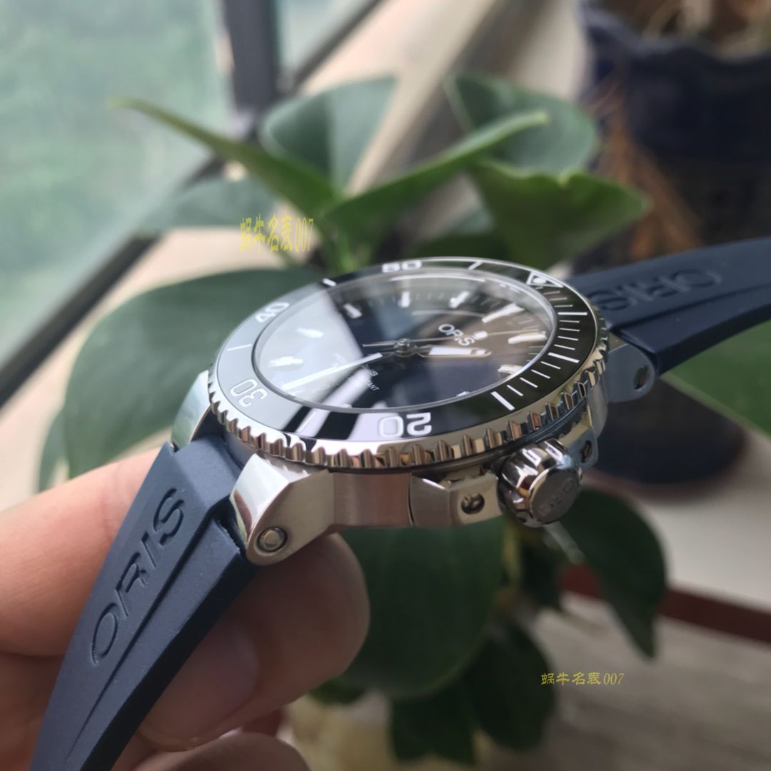   渠道原单，多面可选  豪利时潜水系列01 733 7730 4159-07 4 24 64EB腕表 / OB006