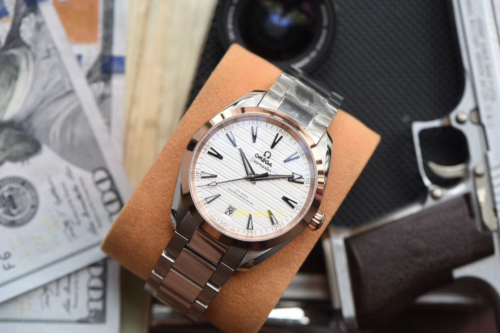 欧米茄海马系列220.22.41.21.02.001腕表  XF新品❗海马150M柚木纹面   / M366