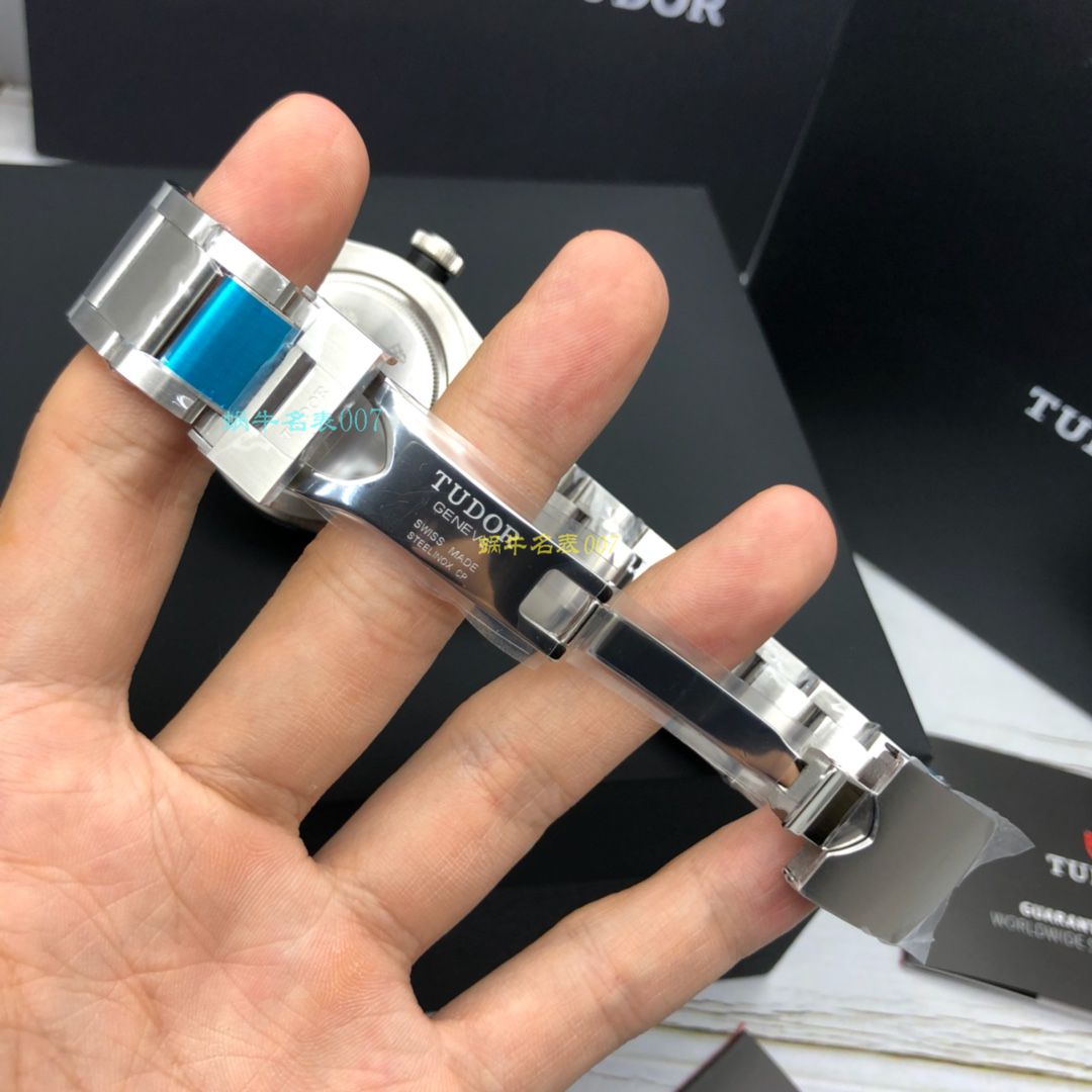   渠道原单  TUDOR帝舵碧湾系列M79540-0006腕表（黑面蓝面均有） / DT038