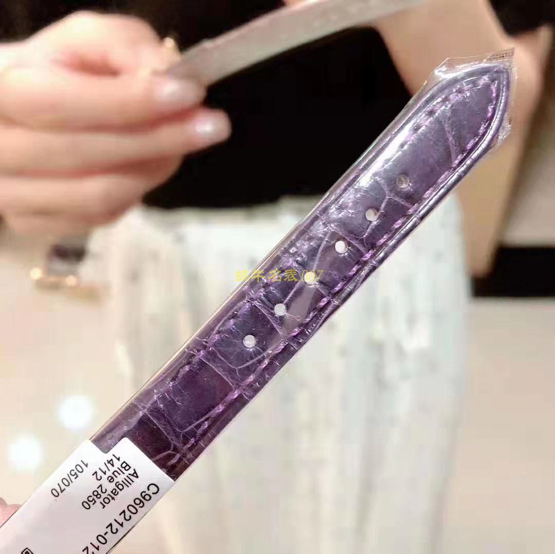   萧邦快乐钻石手表表  萧邦HAPPY DIAMONDS系列275362-5001腕表女装 / XB018