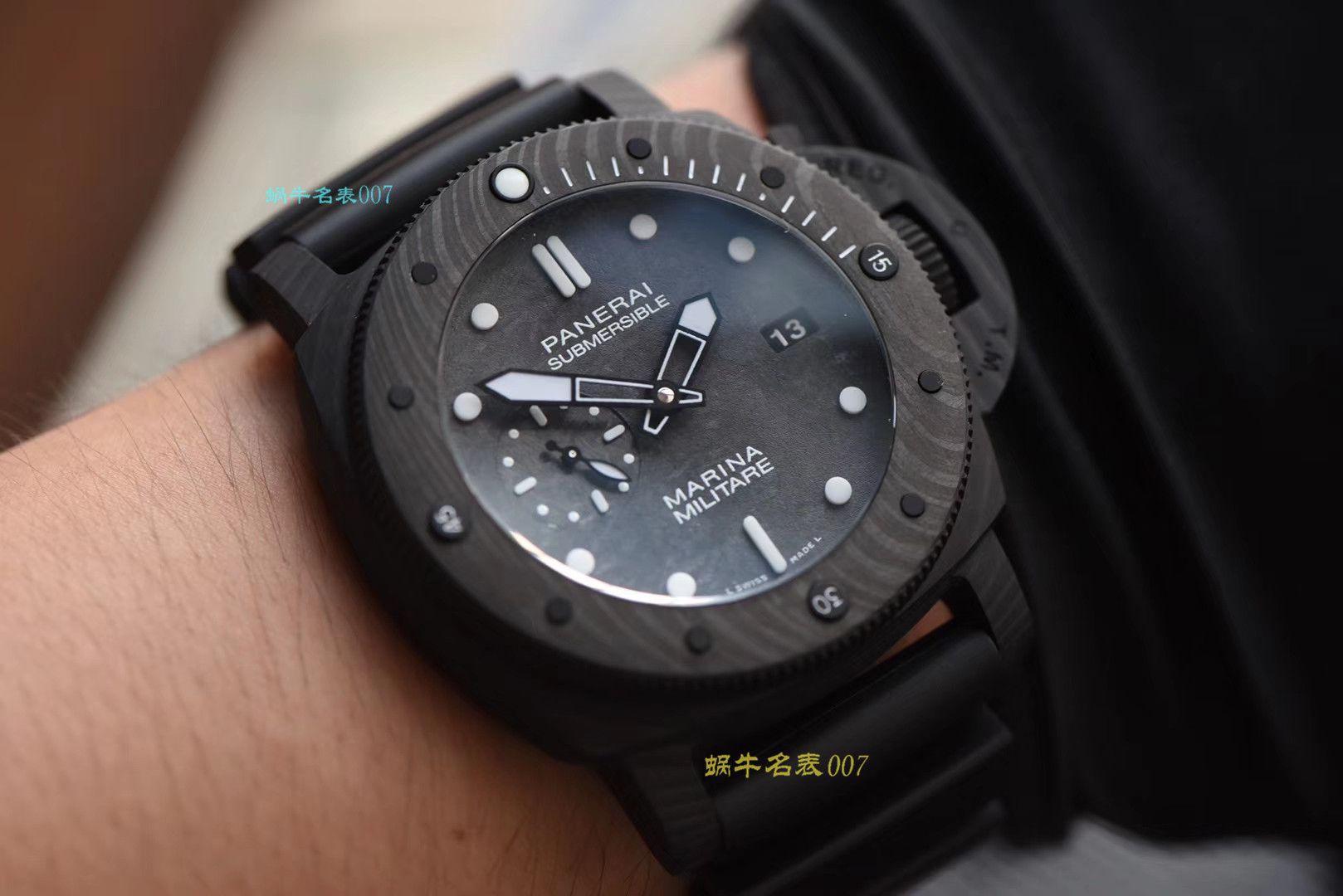   vs厂沛纳海  沛纳海SUBMERSIBLE 潜行系列PAM00979腕表 / VSPAM00979