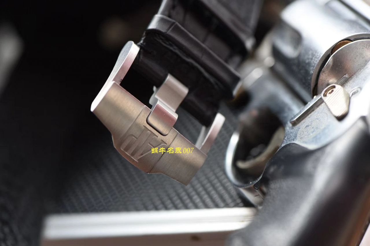   JF厂官网  Audemars Piguet爱彼皇家橡树离岸型系列26412PT.OO.A002CR.01腕表 / AP170