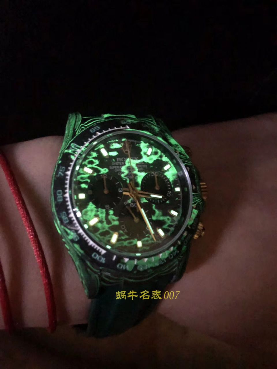   TW厂劳力士  劳力士ROLEX宇宙计时迪通拿系列之全碳纤维海外定制版 / R367